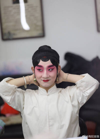 陶阳/陶云圣图源微博:陶阳官微/侵删今天依旧是陶媒婆吖