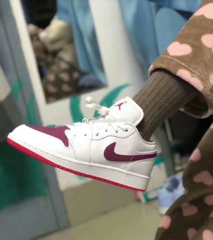 air jordan 1 low gs aj 1低帮白粉 情人节限定