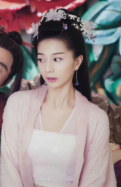 《香蜜沉沉烬如霜【长芳主/牡丹】彭杨