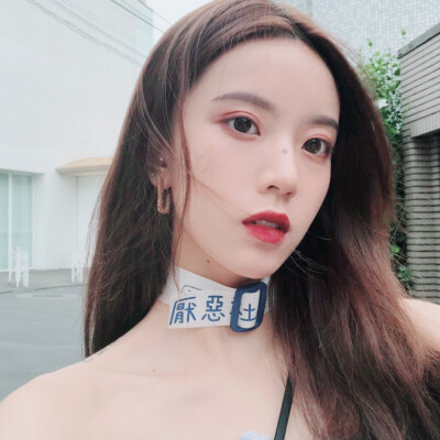 言雅儿 发布到 女生头像 图片评论 0条 收集 点赞 评论[女头]