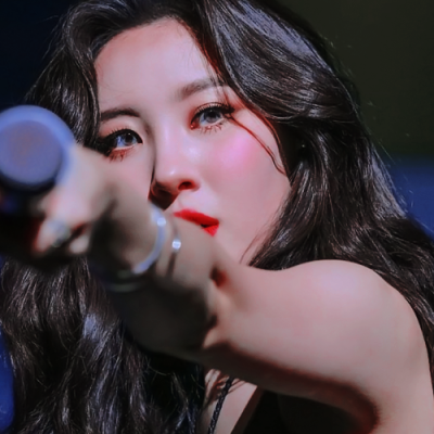 金泫雅李宣美情头