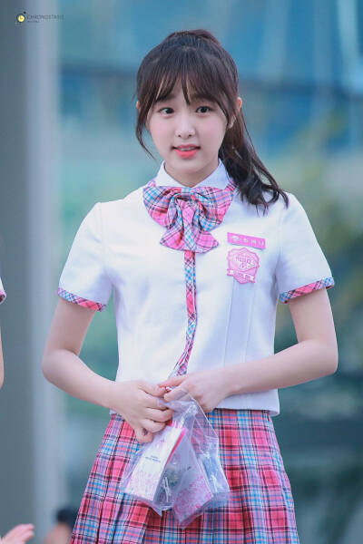 izone/崔睿娜/崔艺娜/椰奶/yena/小黄鸭/脆椰奶/小脆/小椰/iz*one