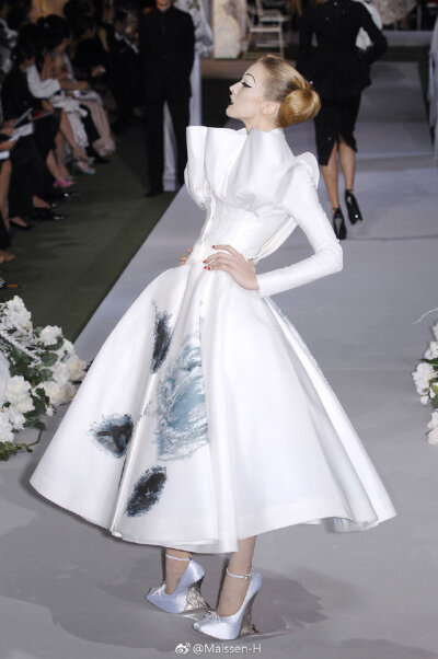 christian dior秀场,christiandior christian dior f/w 2007 couture | john galliano执掌dior经典作之