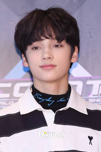 txt# 休宁凯~7979