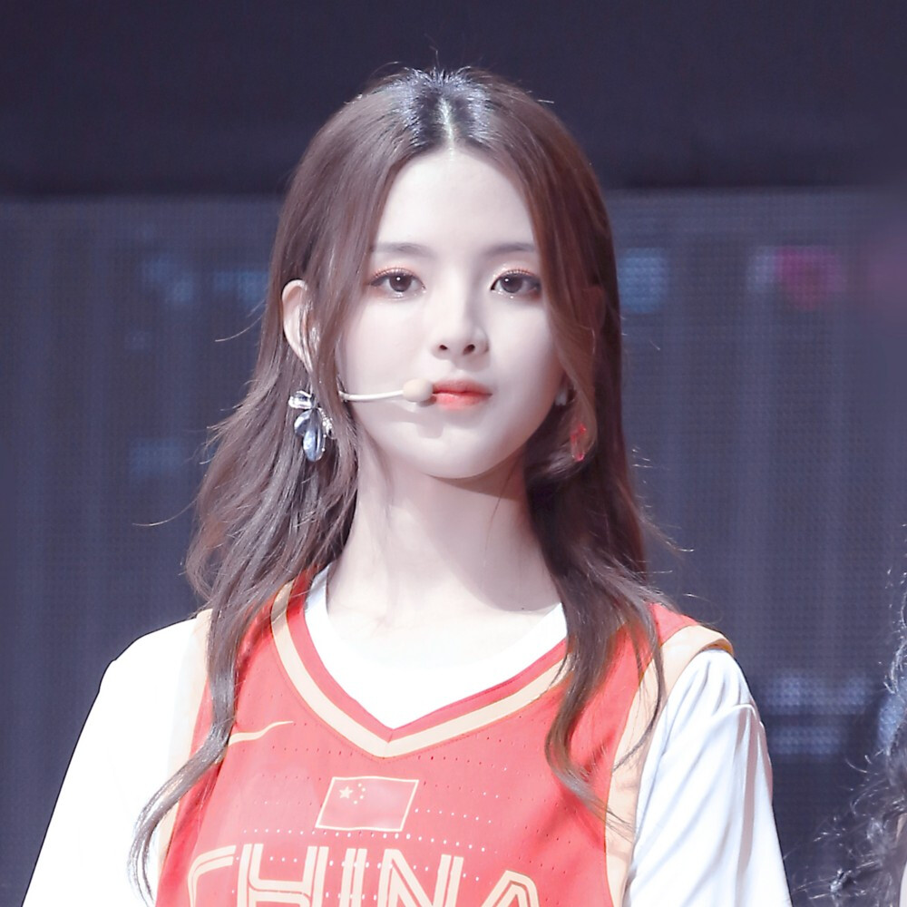 杨超越