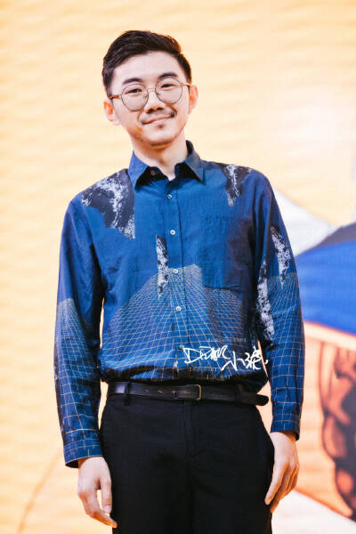 刘琮好绝一男的