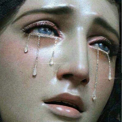 jessicastam哭泣圣母图片