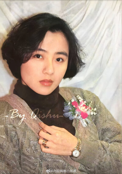 袁洁莹49岁生日图片