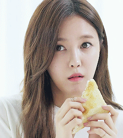 2009年7月,朴孝敏以t-ara成员的身份正式出道.