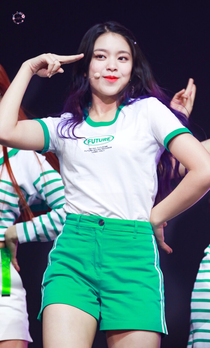 cherrybullet 粼粼 黄姿婷