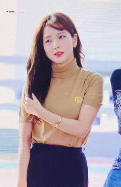 blackpink_jisoo金智秀 机场饭拍