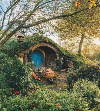 霍比特人小屋手绘