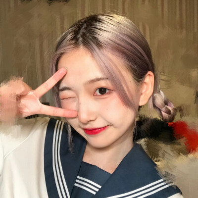 微博 这个姐姐好可爱qaq