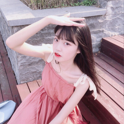 女生双人动漫背景图