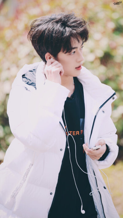 何洛洛 - 堆糖,美图壁纸兴趣社区