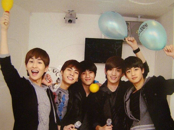 5shinee shinee
