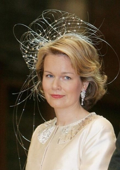 比利时王妃玛蒂尔德图片