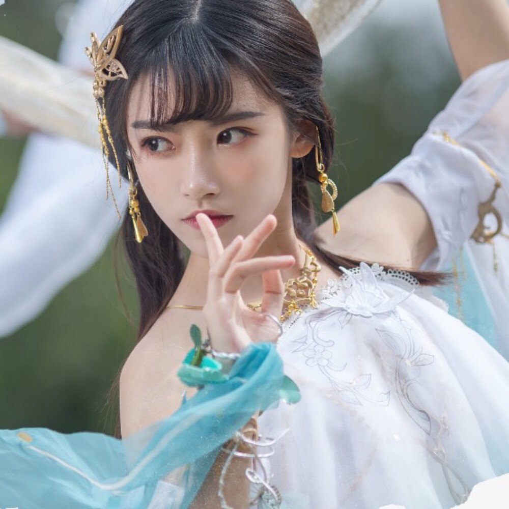 小起半藏森林逆水寒cos