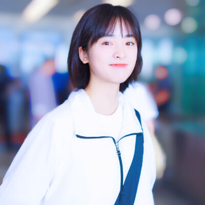 s沈月头像