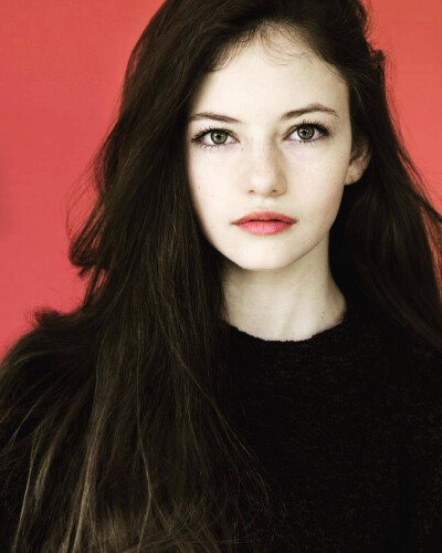 mackenzie foy麦肯基·弗依