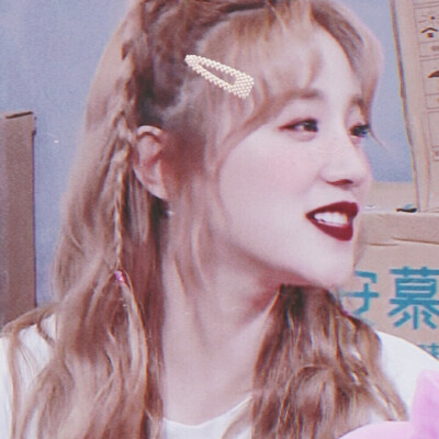 《奔跑吧兄弟》〈杨颖 宋雨琦-头像〉二传请dt.朝歌