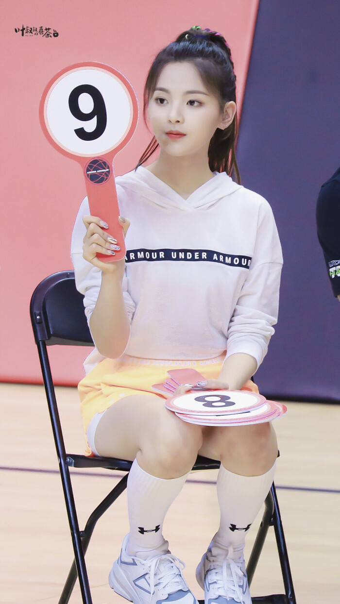 我发现我用超越的图,堆糖就不会pb我诶