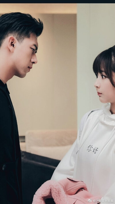 蜜汁炖鱿鱼李现 杨紫