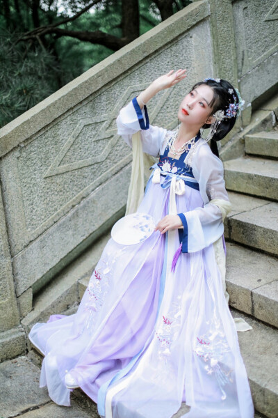 古风,动作参考模特:老八捌