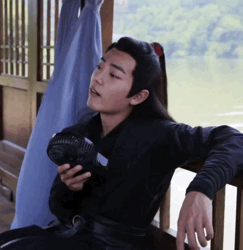 魏无羡陈情令肖战表情包动图