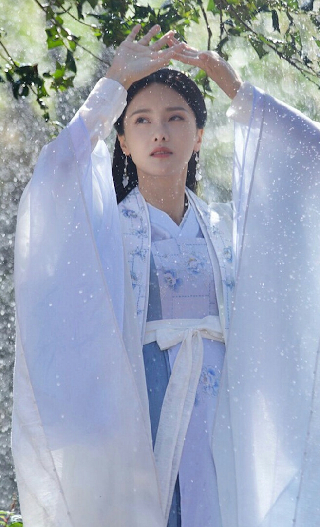 《宸汐缘》【青瑶】张芷溪