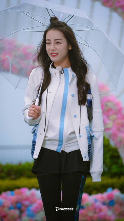 cr:bonusssss 迪丽热巴奔跑吧