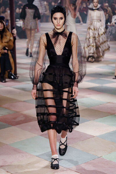 christian dior2019春夏时装秀