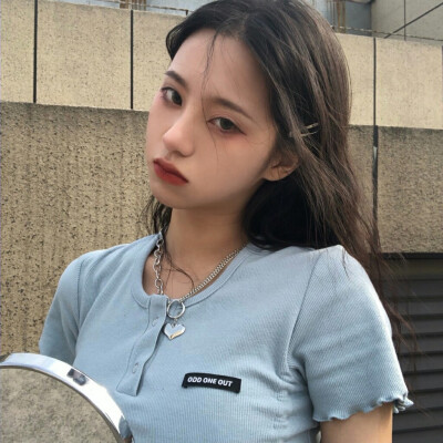 深邃——女头