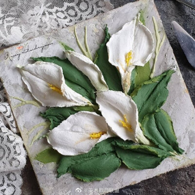 浮雕花作品欣赏(材料参考:腻子粉,白乳胶,丙烯颜料,刮刀,爆裂丙烯颜料
