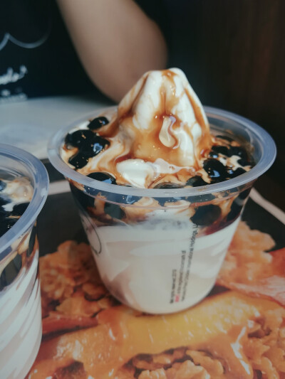 kfc黑糖珍珠冰淇淋