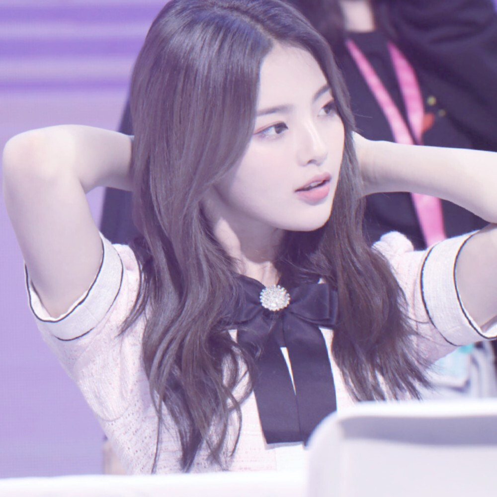 火箭少女101杨超越