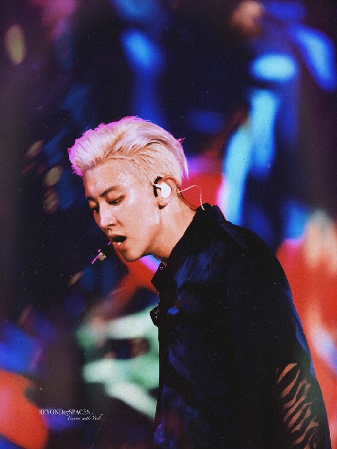 朴灿烈超话 chanyeol超话 【高清】【beyond27spaces】190727 五巡