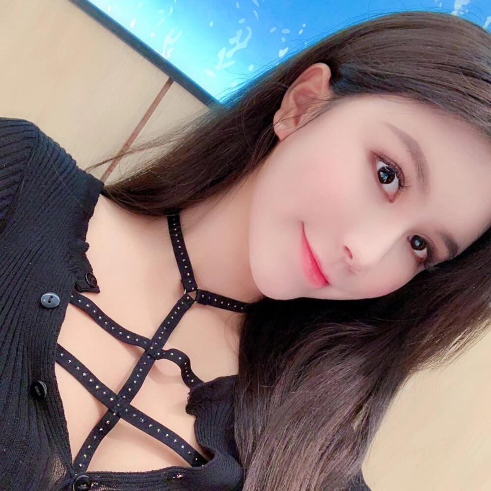 三色堇儿
