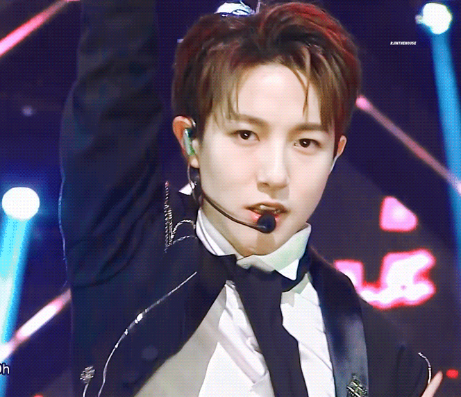 nct dream 黄仁俊 gif