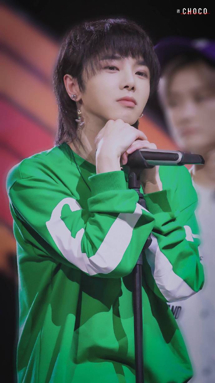 华晨宇 