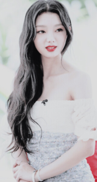 李紫婷 