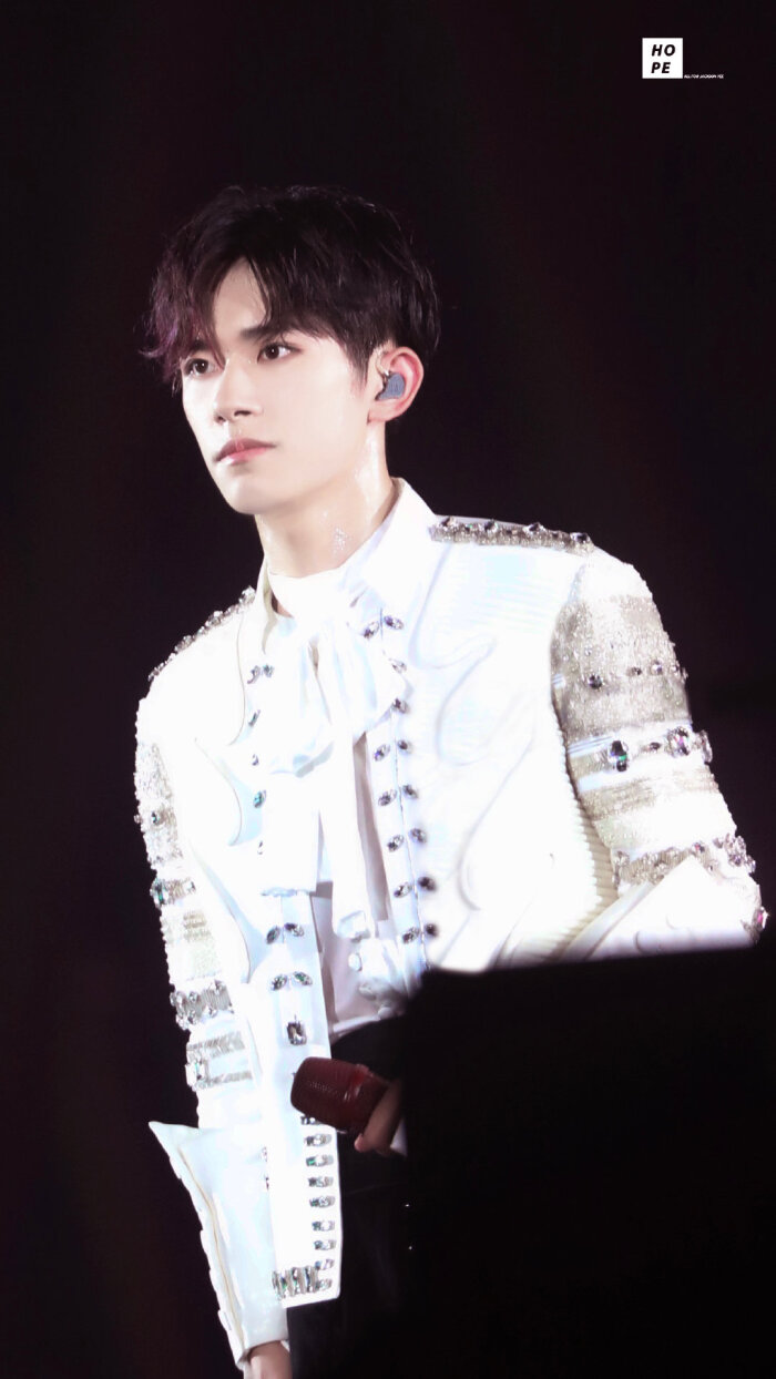 易烊千玺 #tfboys 六周年告白演唱会 高清