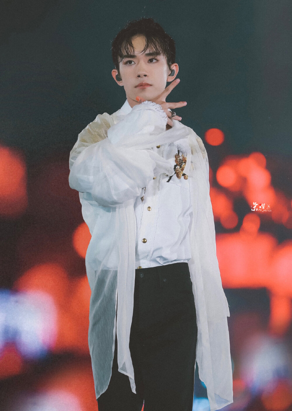 易烊千玺#tfboys 六周年告白演唱会 高清