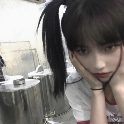 头像女 性冷淡风格口罩女 丧