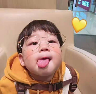 头像呀,被这个小男孩萌化了