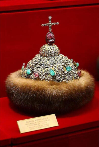 第七王冠—"钻石皇冠",这个王冠是由俄国人在1680年代为沙皇彼得一世
