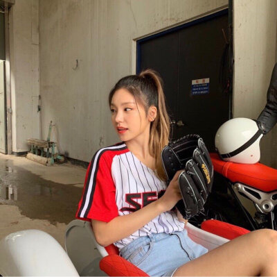 itzy 黄礼志