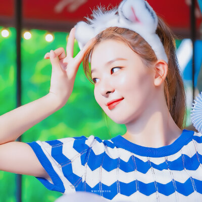 姜涩琪seulqi 女明星 女爱豆 可爱 女头