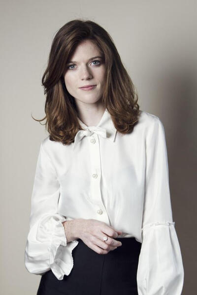 露丝·莱斯利 rose leslie