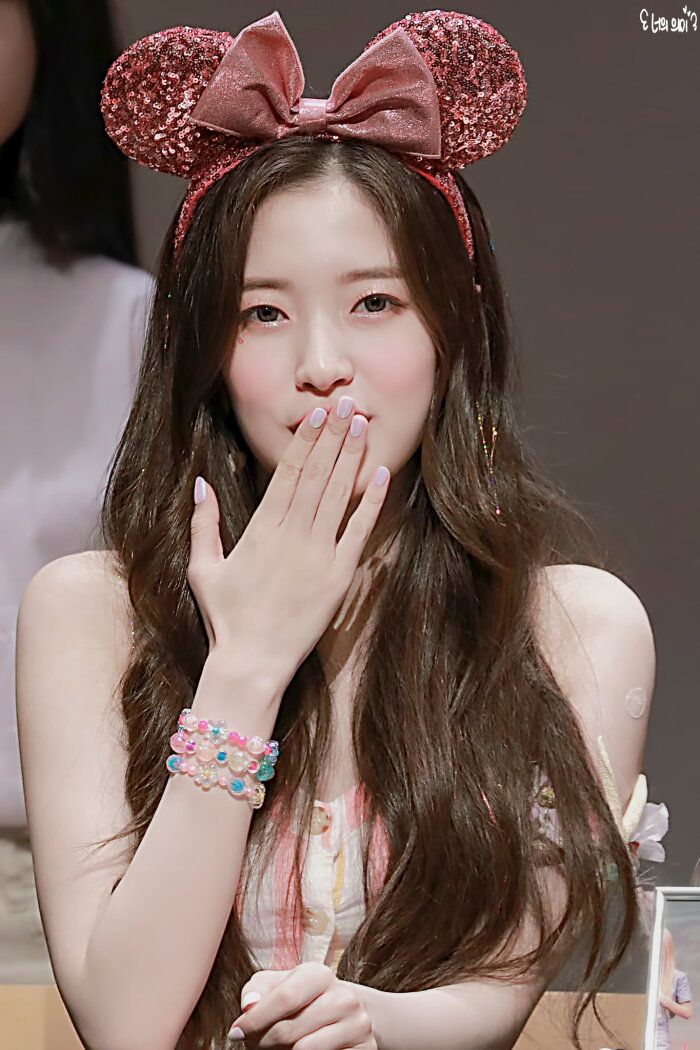 ohmygirl崔乂园arin